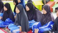 PIISEI Cabang Kukar Bagi-bagi Sembako di Ponpes Daarurrahman