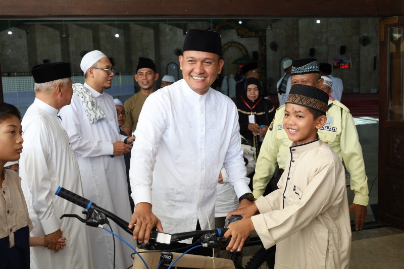Idul Fitri Berkah, Pemenang Lomba Sholat Masjid Agung Tenggarong Bawa Pulang Sepeda