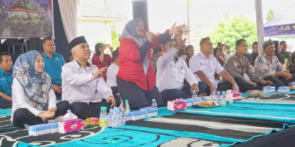 Kirab Budaya Semarakkan HUT Desa Bangun Rejo ke-44 di Alun-alun Garuda Emas