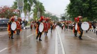 Atraksi Spektakuler Kirab Drumband GSCL Latsitarda 2024 Memikat Hati Masyarakat Tenggarong