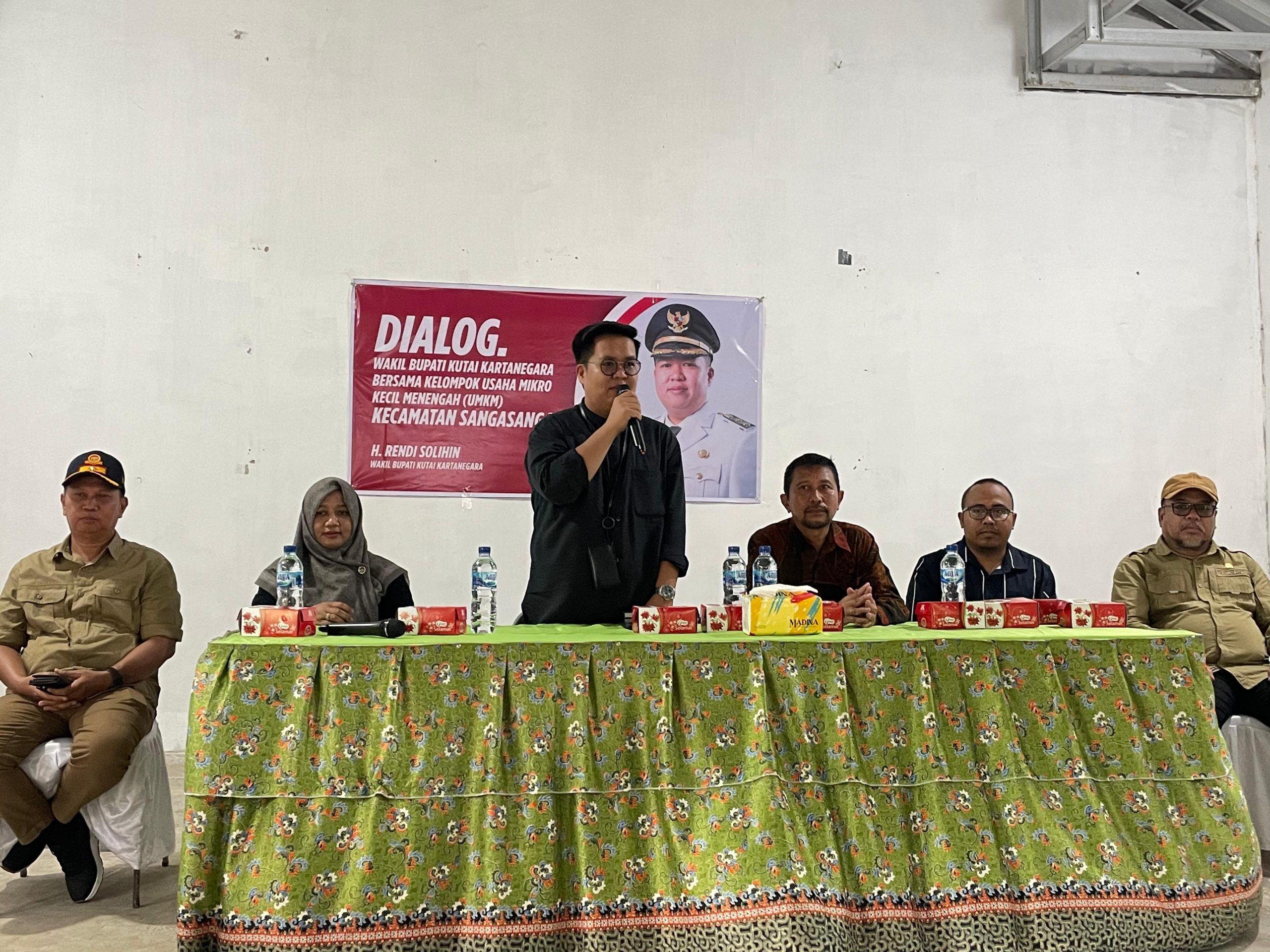 Rendi Solihin Dialog dengan Pelaku UMKM di Sanga-sanga, Singgung Soal Penyerahan Bantuan